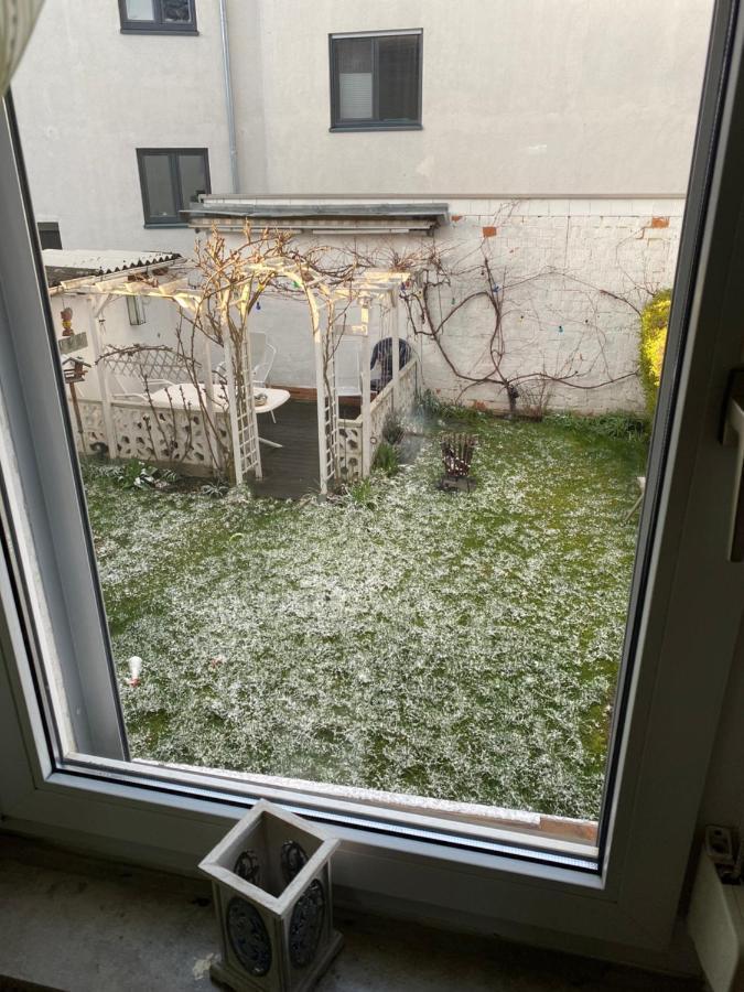 Unterkunft Bei Mota Baunatal Buitenkant foto